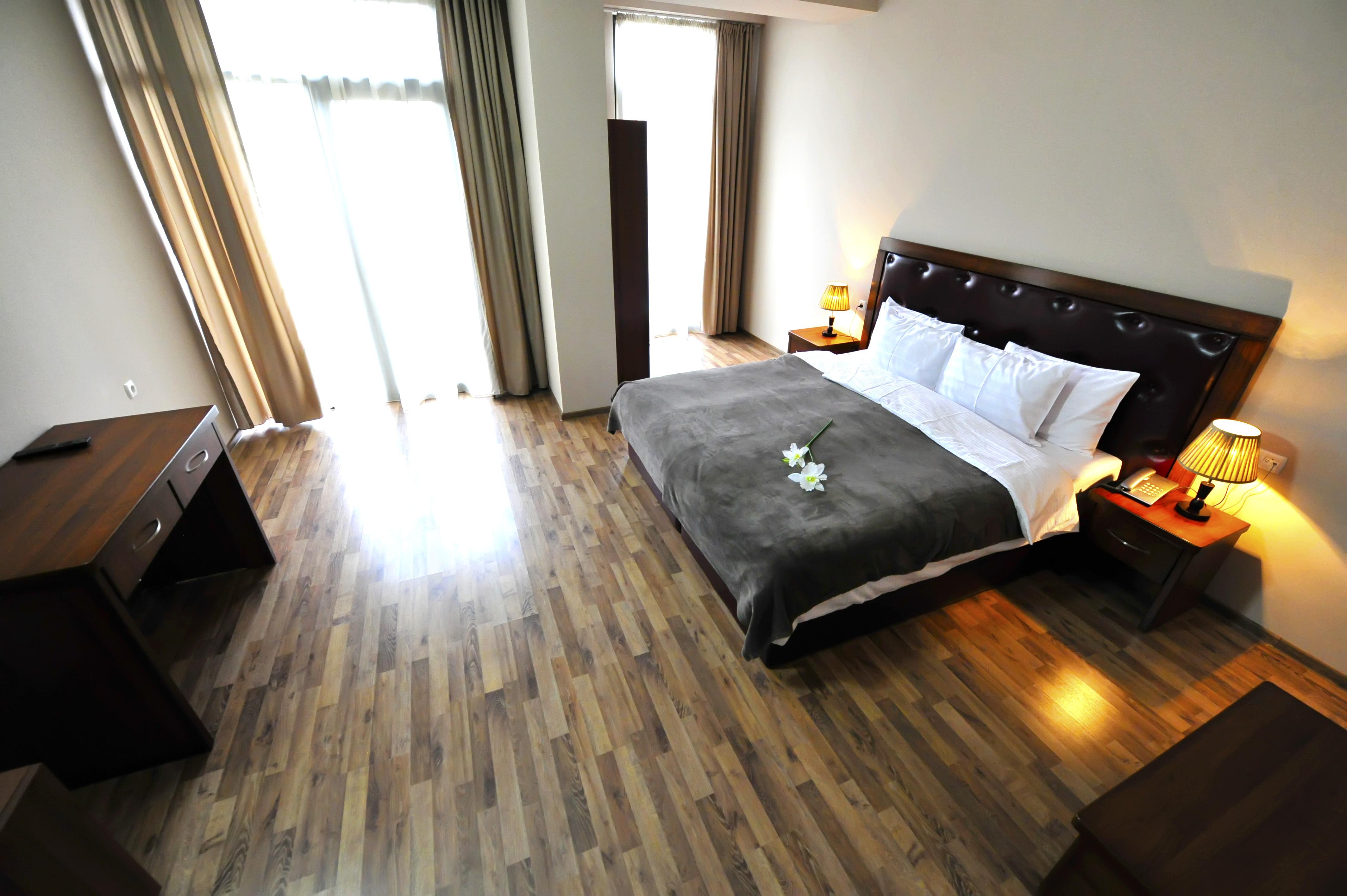 Hotel Rogalux Blue Tiflis Exterior foto